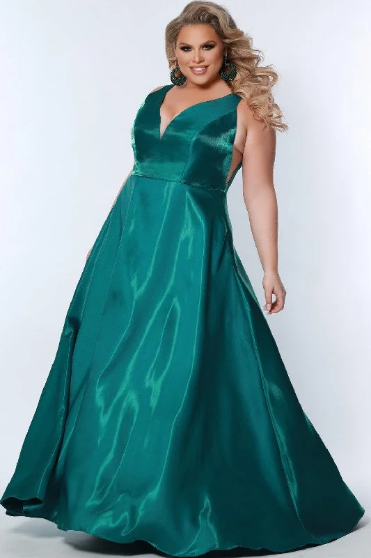 Sydneys Closet SC7356 Plus Size Long Sleeveless Prom GownTightfit