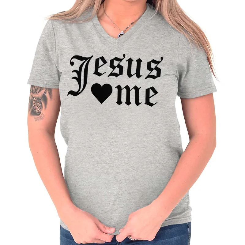 Jesus Hearts Me V-Neck T-ShirtPocket T-Shirts