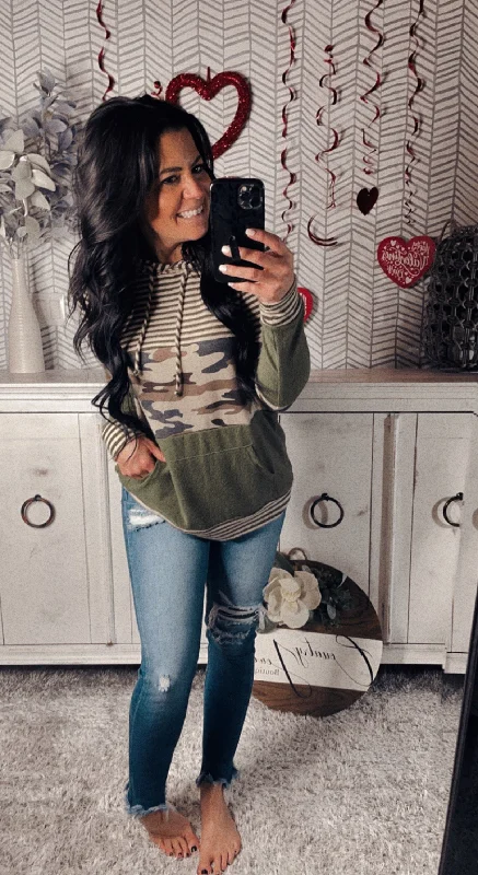 Olive Camo Color Block HoodieWorkout Sweatshirts