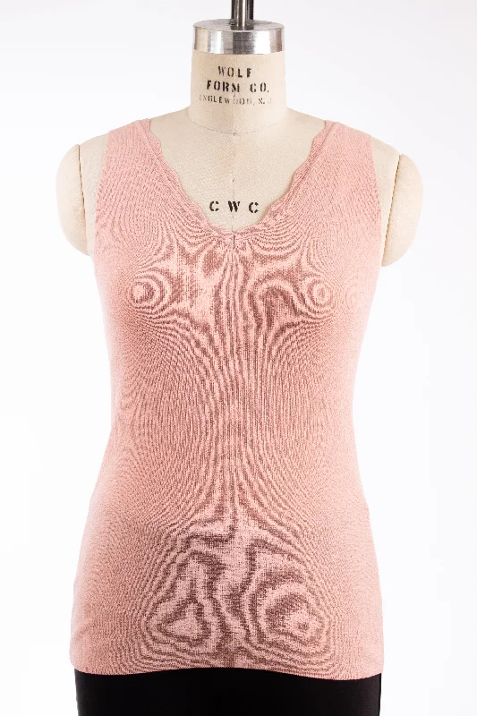 Knitted sleeveless topsPink Scalloped Edge Sleeveless Top